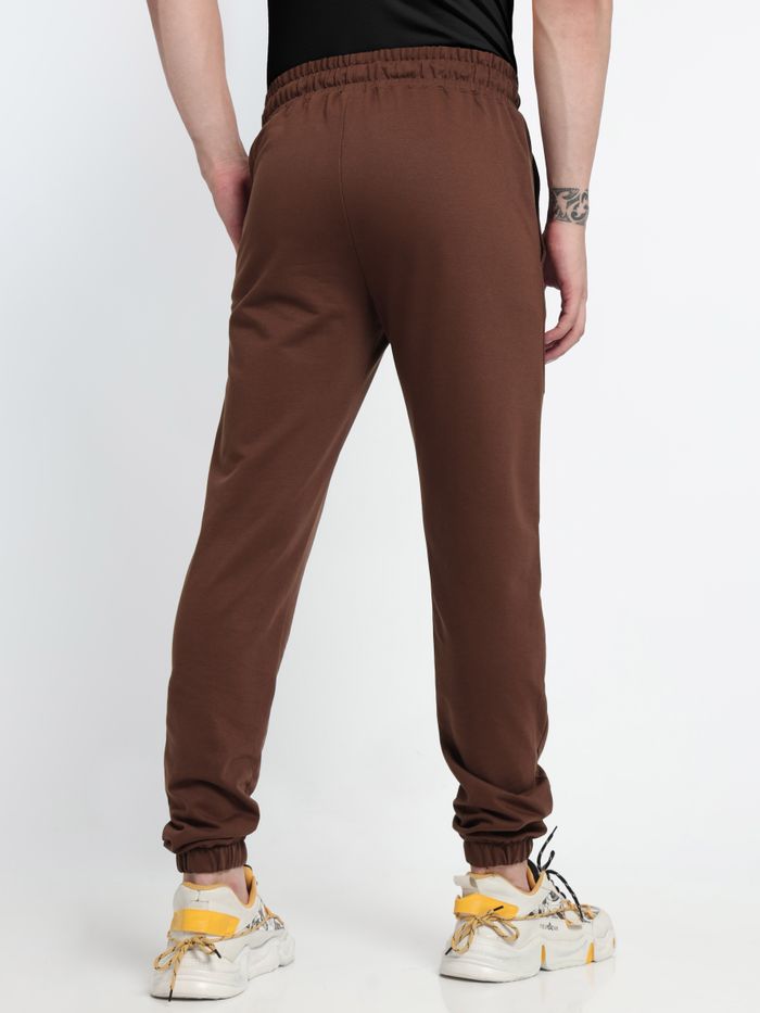 Brown Printed Pocket Knitted Men Jogger - Image 3