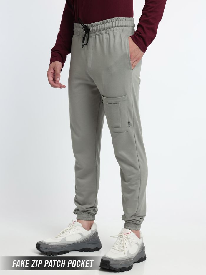 Light Grey Patch Pocket Knitted Men Jogger - Image 3
