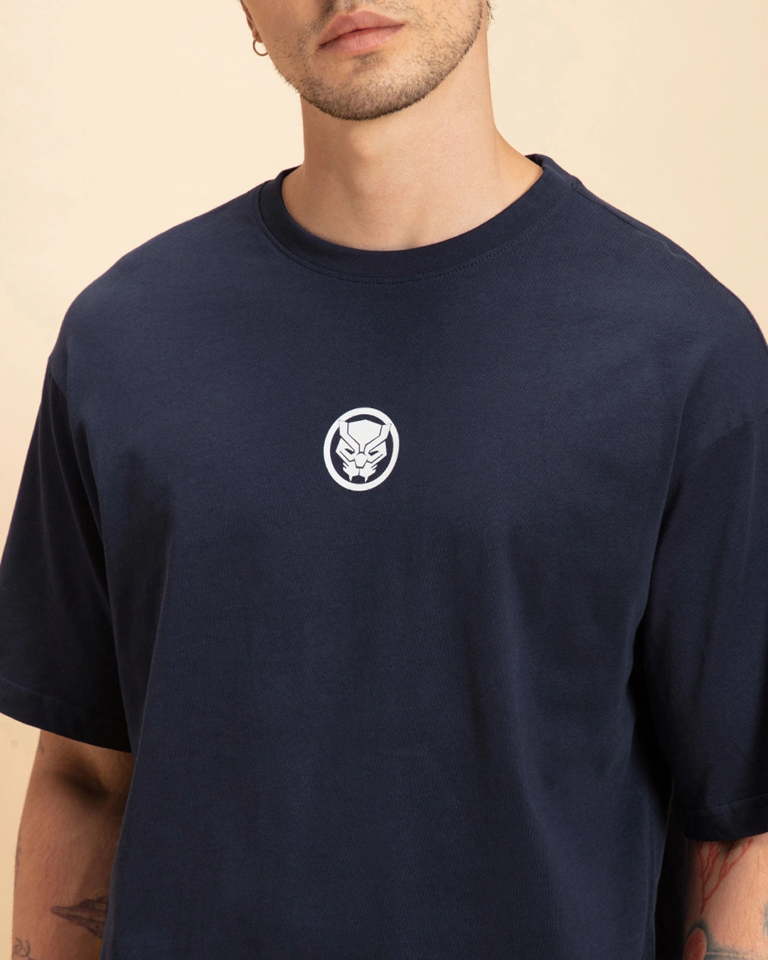 Men's Blue The King Graphic Printed Oversized T-shirt - Image 2