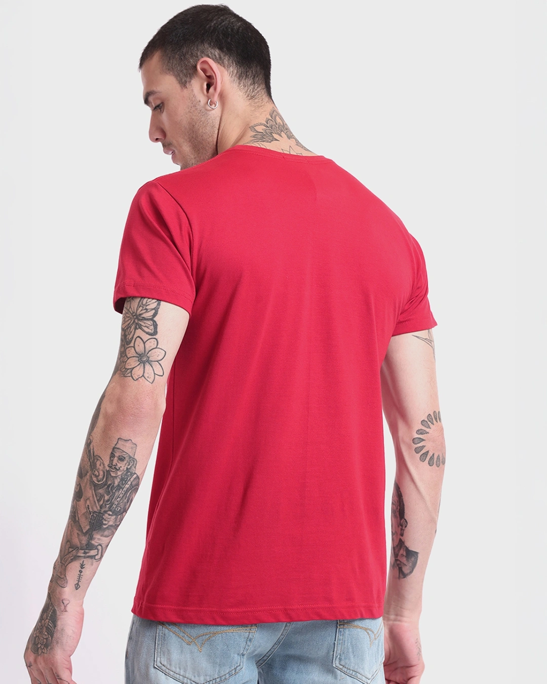 Men's Bold Red Escape Typography T-shirt - Image 3