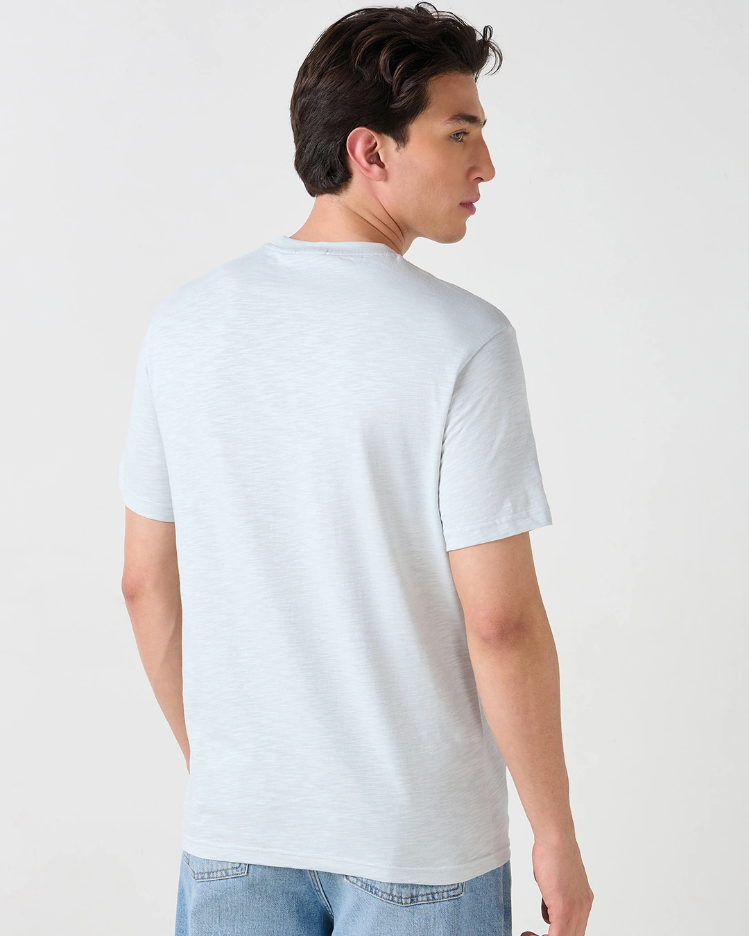 Men's Glacier Grey Herbie Graphic Printed T-shirt - Image 3