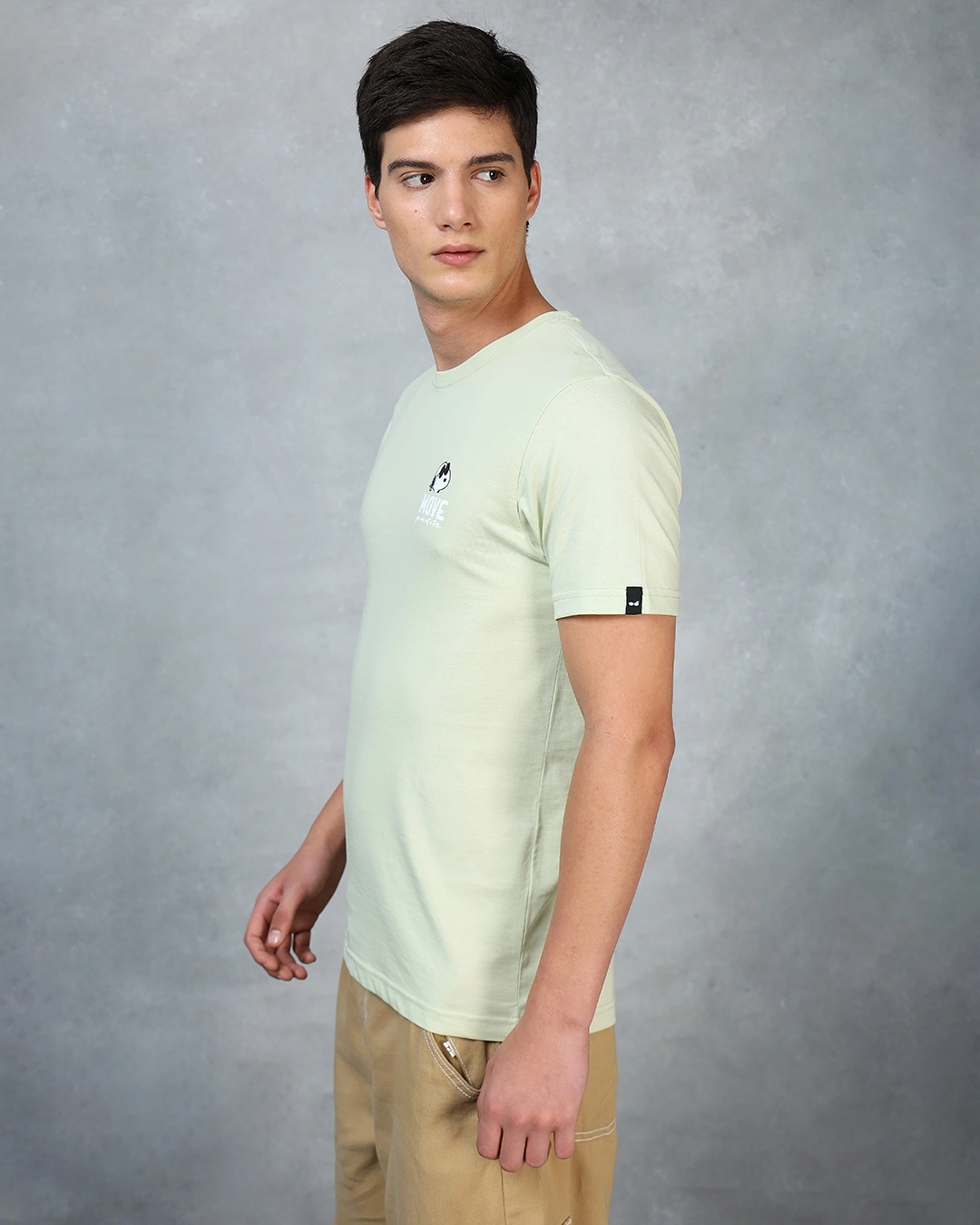 Men's Green Move On Graphic Printed T-shirt - Image 3