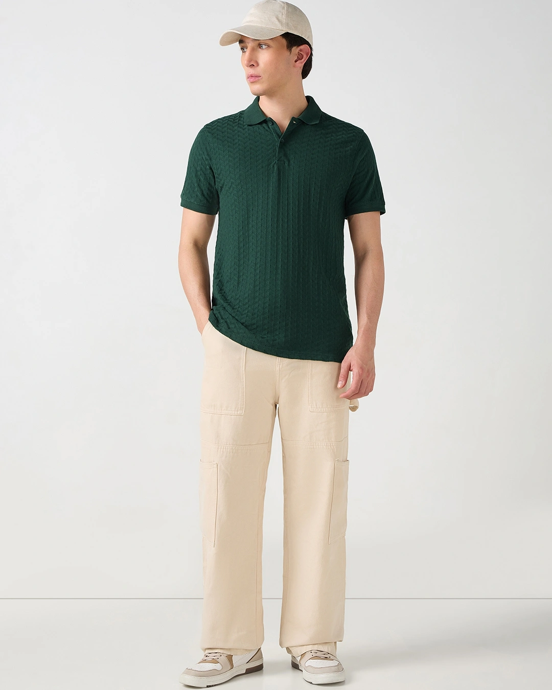 Men's Green Textured Korean Polo T-shirt - Image 4