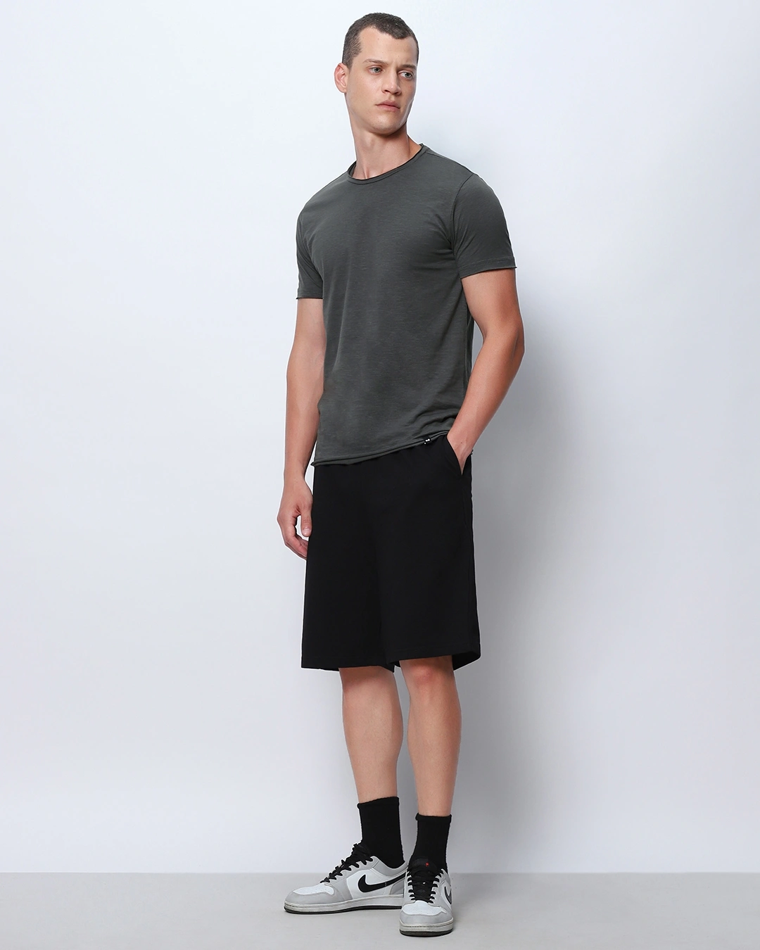 Men's Grey T-shirt - Image 4