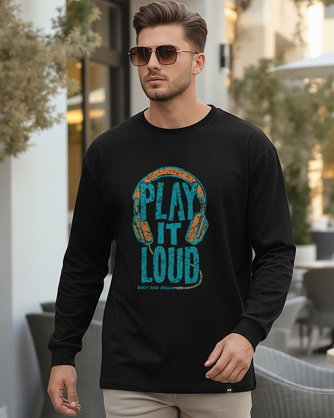 Men's Jet Black Play It Loud Graphic Printed Oversized T-shirt